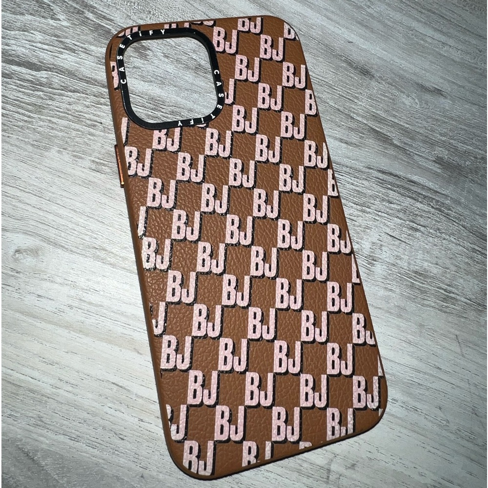 CASETiFY custom leather case